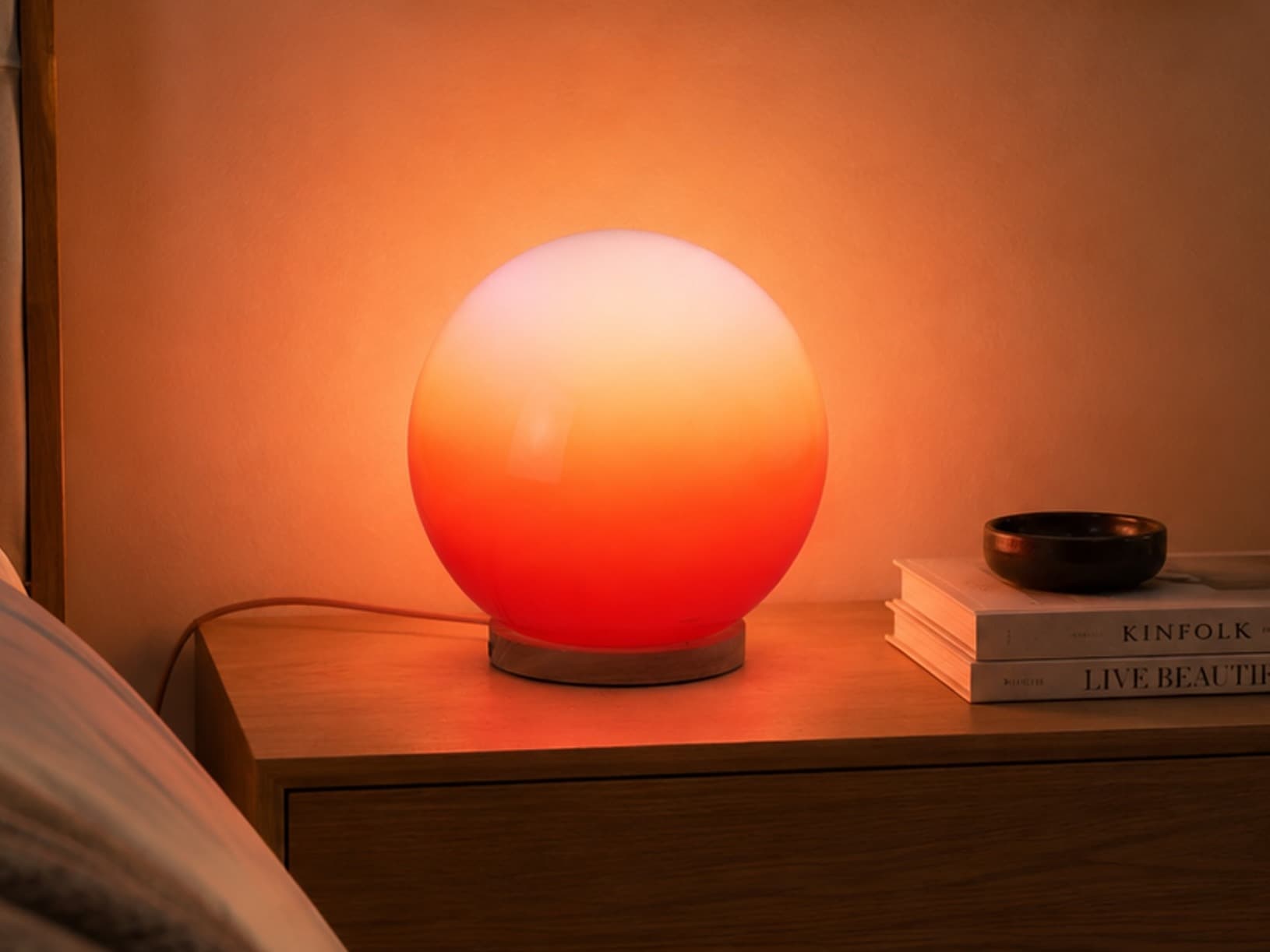 Pink Sunset table lamp by J. J. Finnbogason — Nachttisch